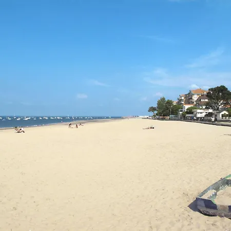 Апартаменты Port Arcachon-8 By Interhome